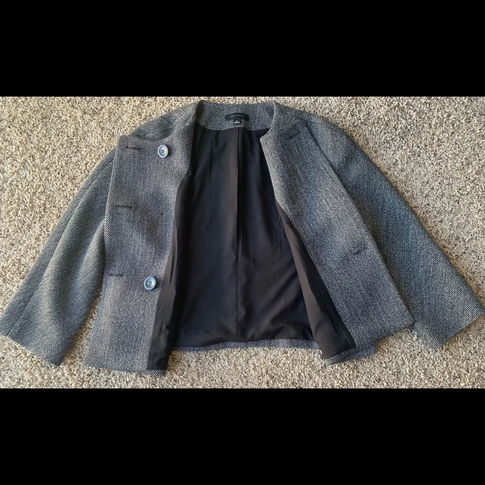 Ann Taylor Jacket gray pea coat style lined dark academia double breasted Sz 8 - Picture 4 of 6